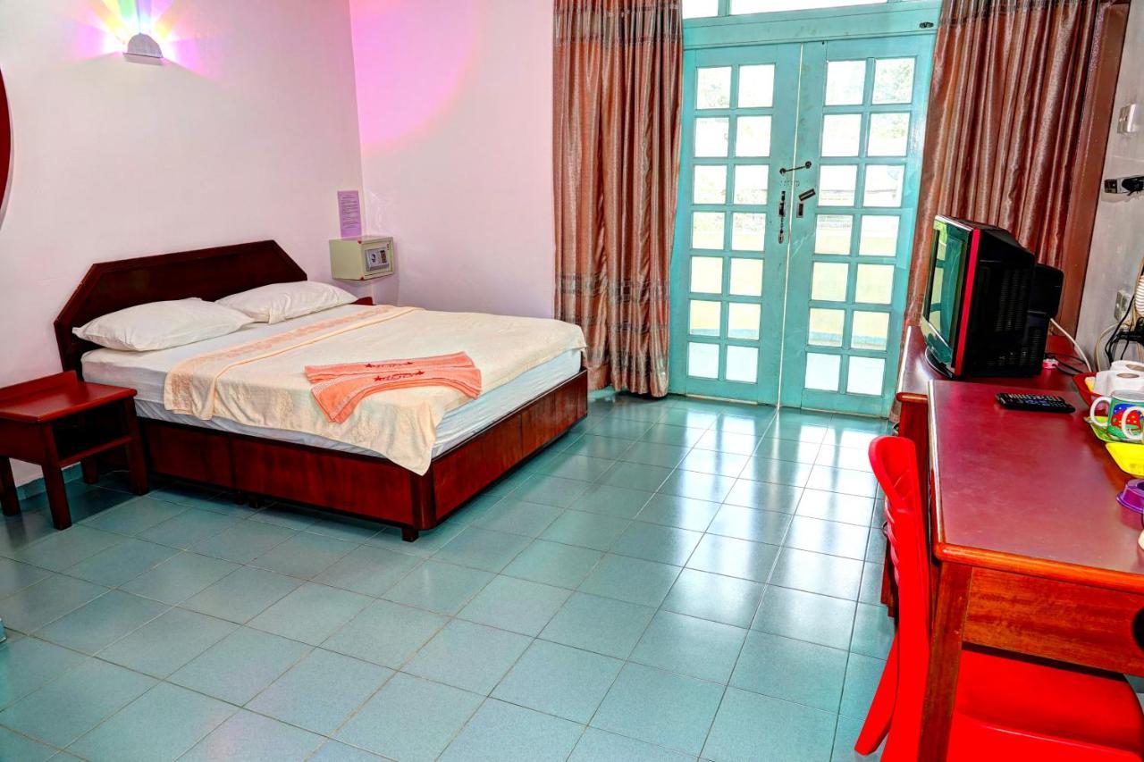 The Room Concept Homestay Kuah Exteriör bild